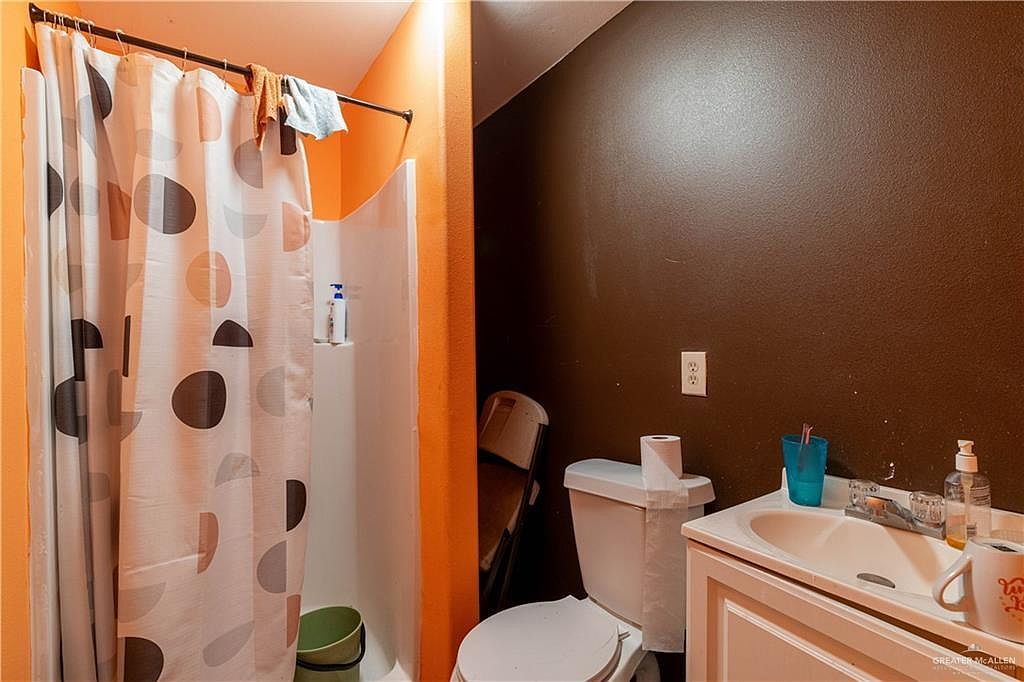 2713 S Midway Rd Weslaco, TX 78596 | Single Family