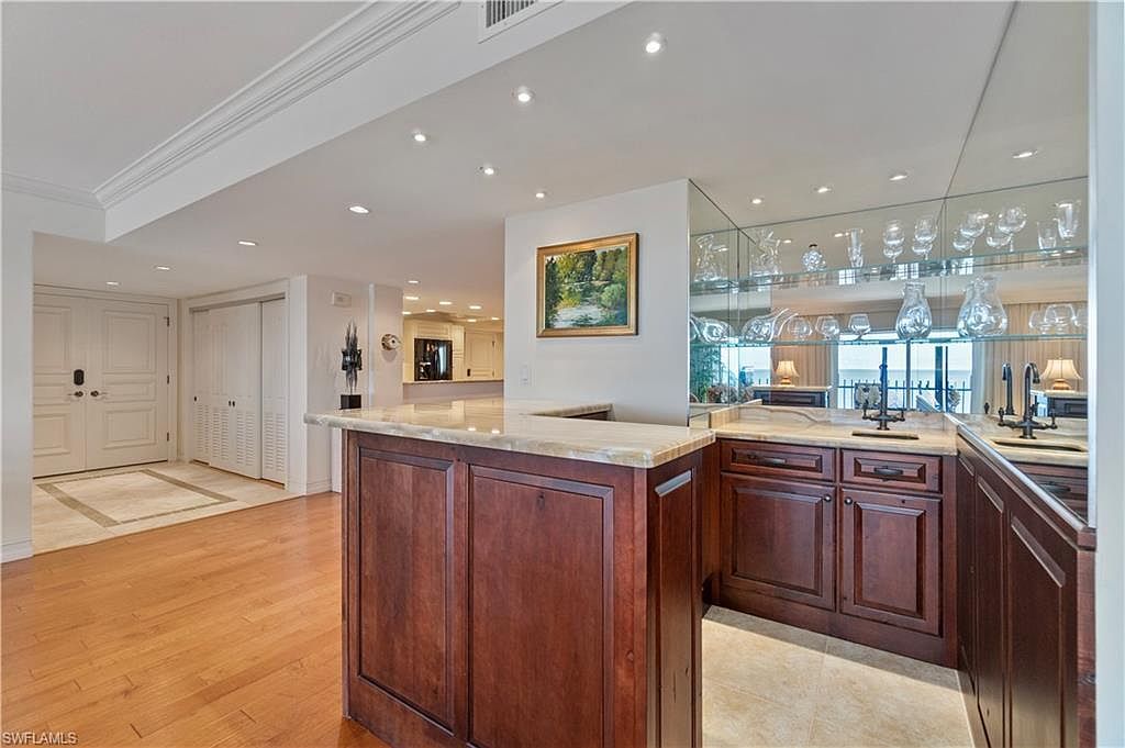 3399 Gulf Shore Blvd N #PENTHOUSE Naples, FL 34103 | Condominium