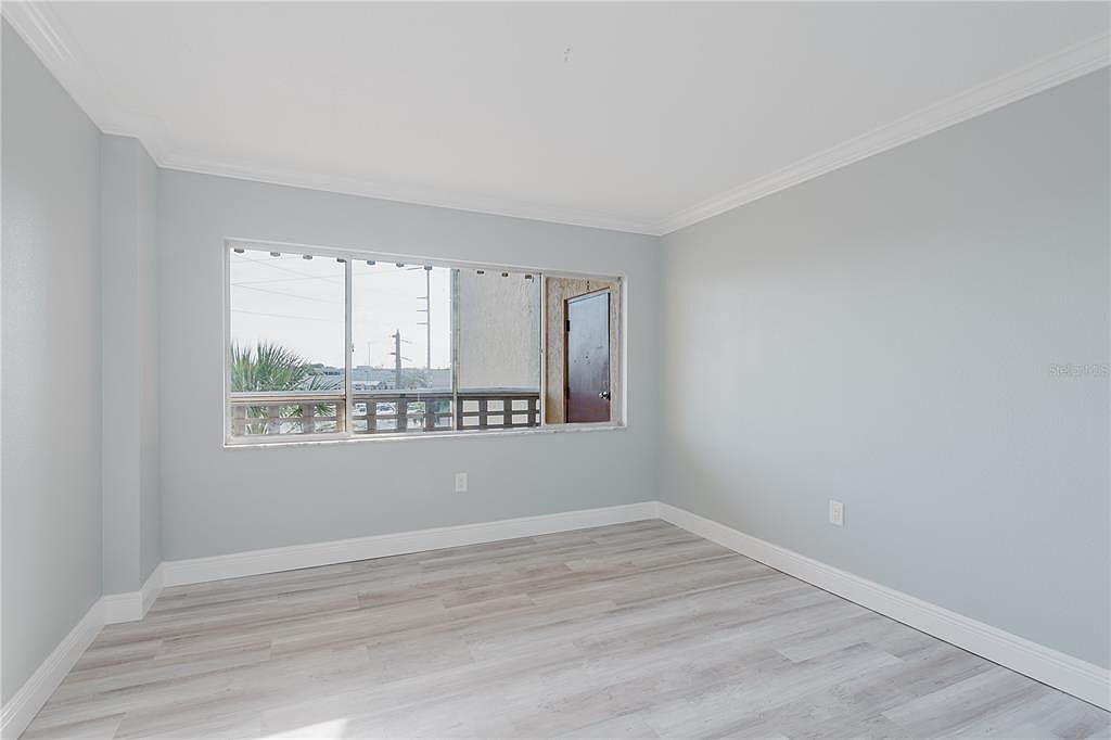 8950 Park Blvd APT 410 Seminole, FL 33777  | Condominium