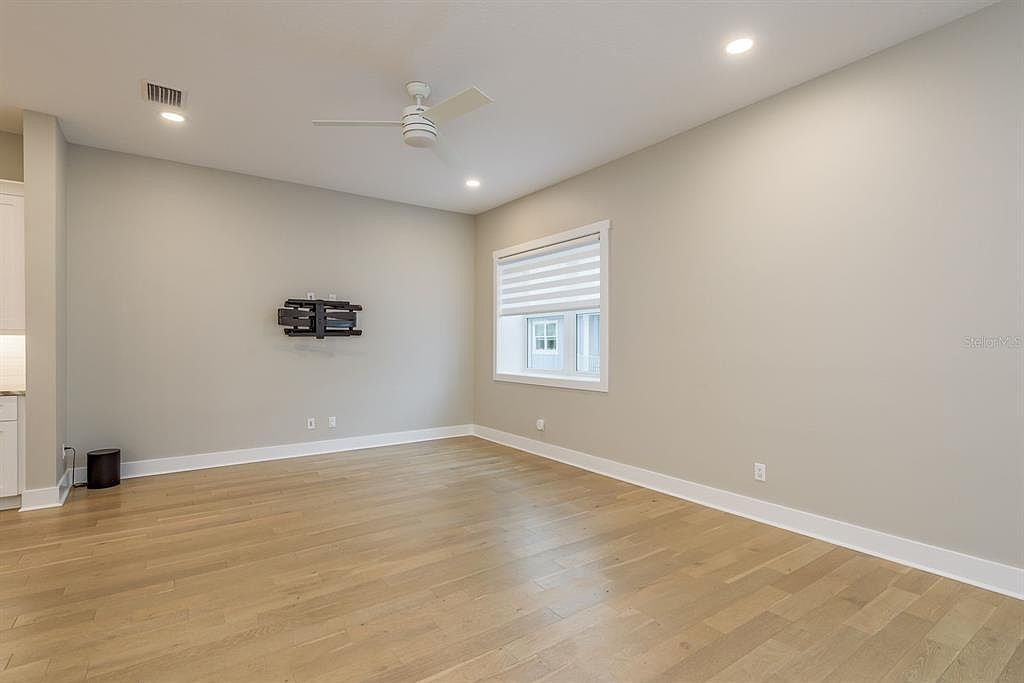 833 Oak Bend Ln Dunedin, FL 34698  | New build