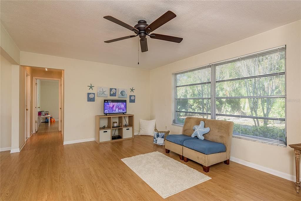 6952 122nd St Seminole, FL 33772  | Single Family