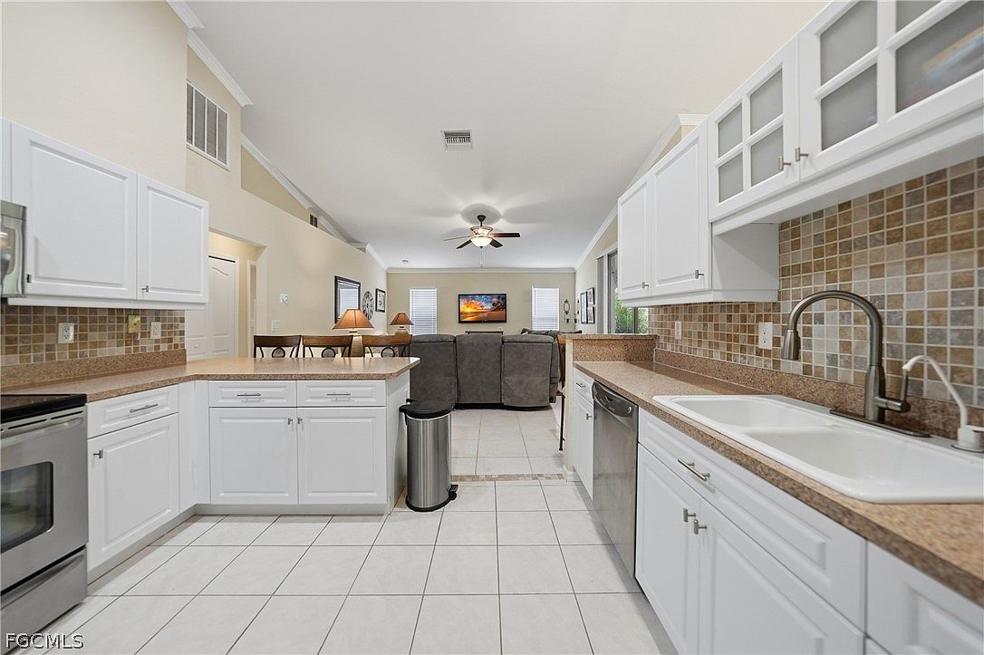 2117 NE 40th St Cape Coral, FL 33909  | Single Family