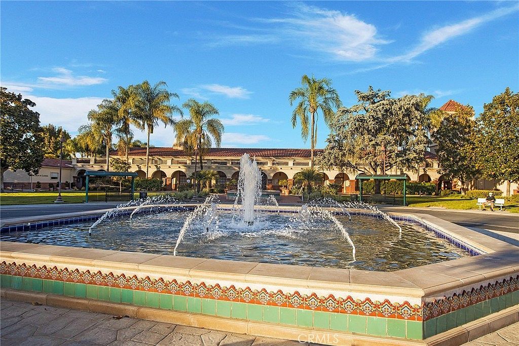 662 Via Los Altos UNIT P Laguna Woods, CA 92637  | Condominium