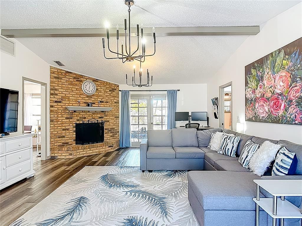 131 E Highbanks Rd Debary, FL 32713 | Single Family