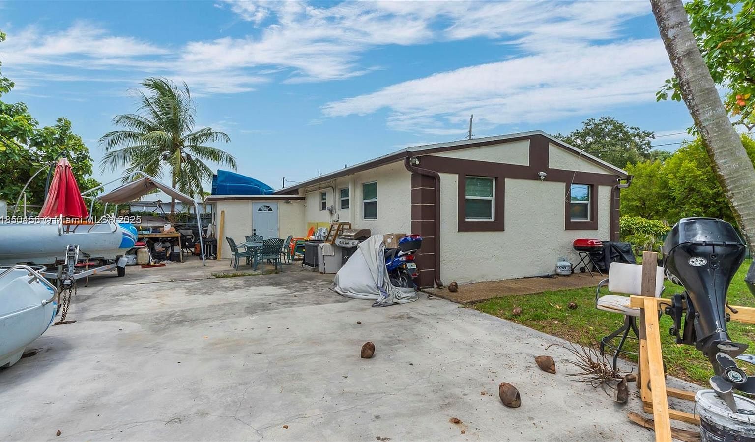 901 NW 34th Ter Lauderhill, FL 33311  | Single Family