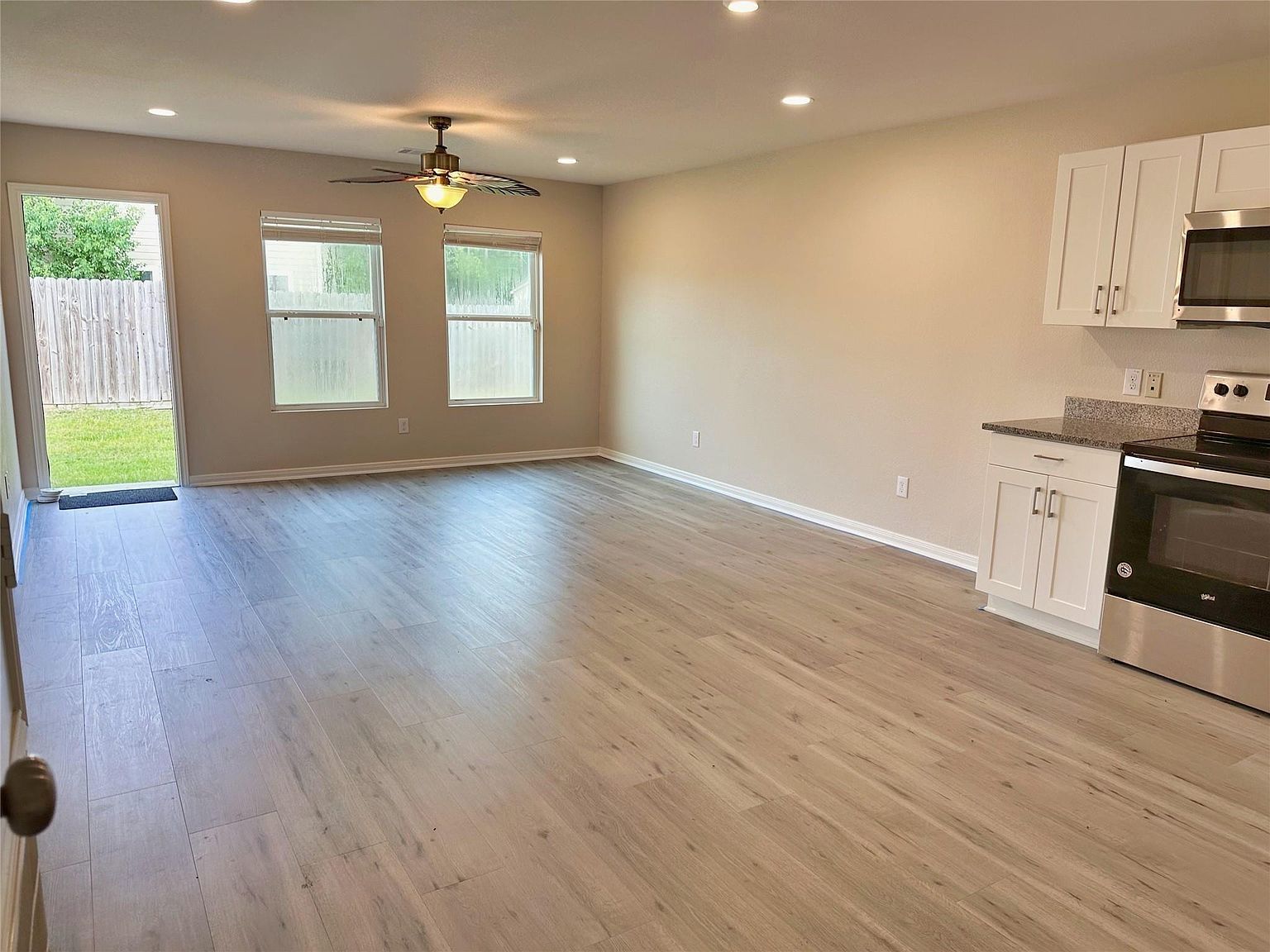 175 Mesquite Livingston, TX 77351 | Single Family