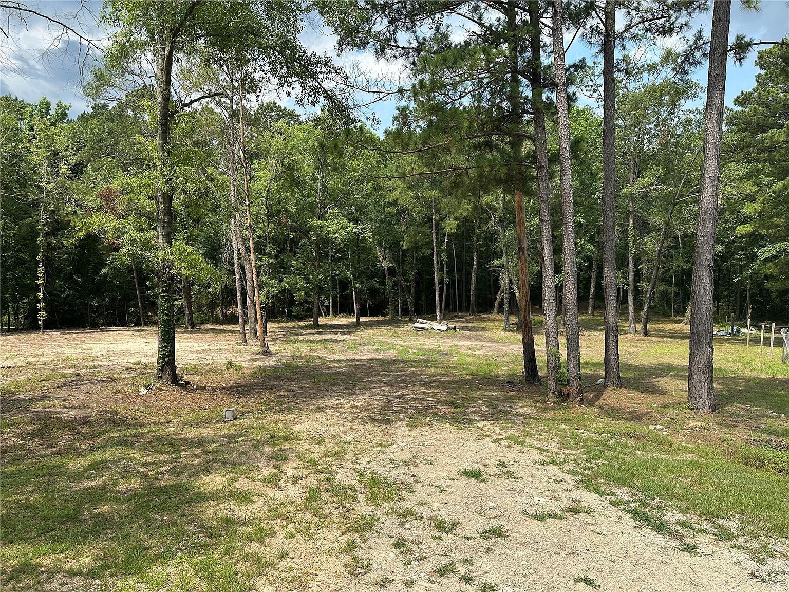 97 W Oak Tree Dr LOT 10-11-12 Pointblank, TX 77364  | Land/Lot