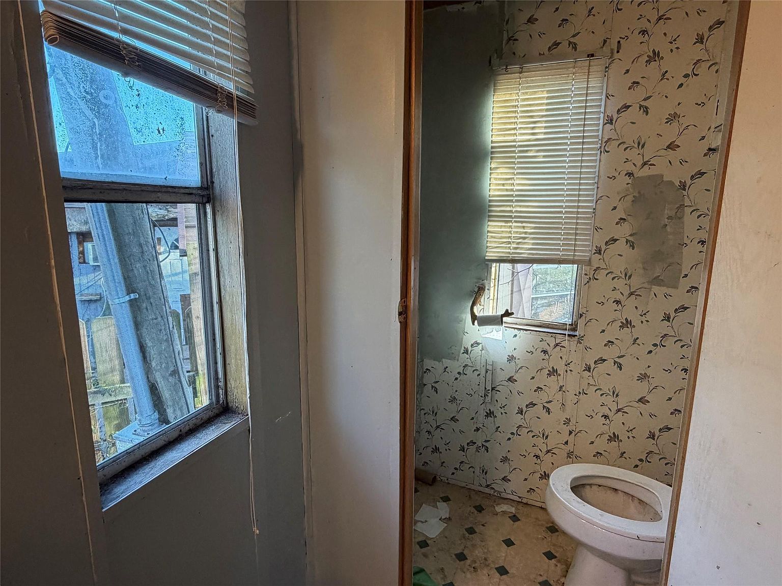 199 Walnut Cv Onalaska, TX 77360 | Single Family