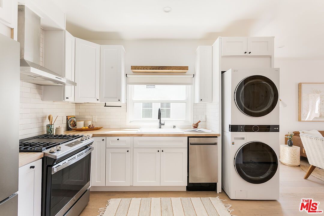 5847 1/2 Ernest Ave Los Angeles, CA 90034  | Condominium