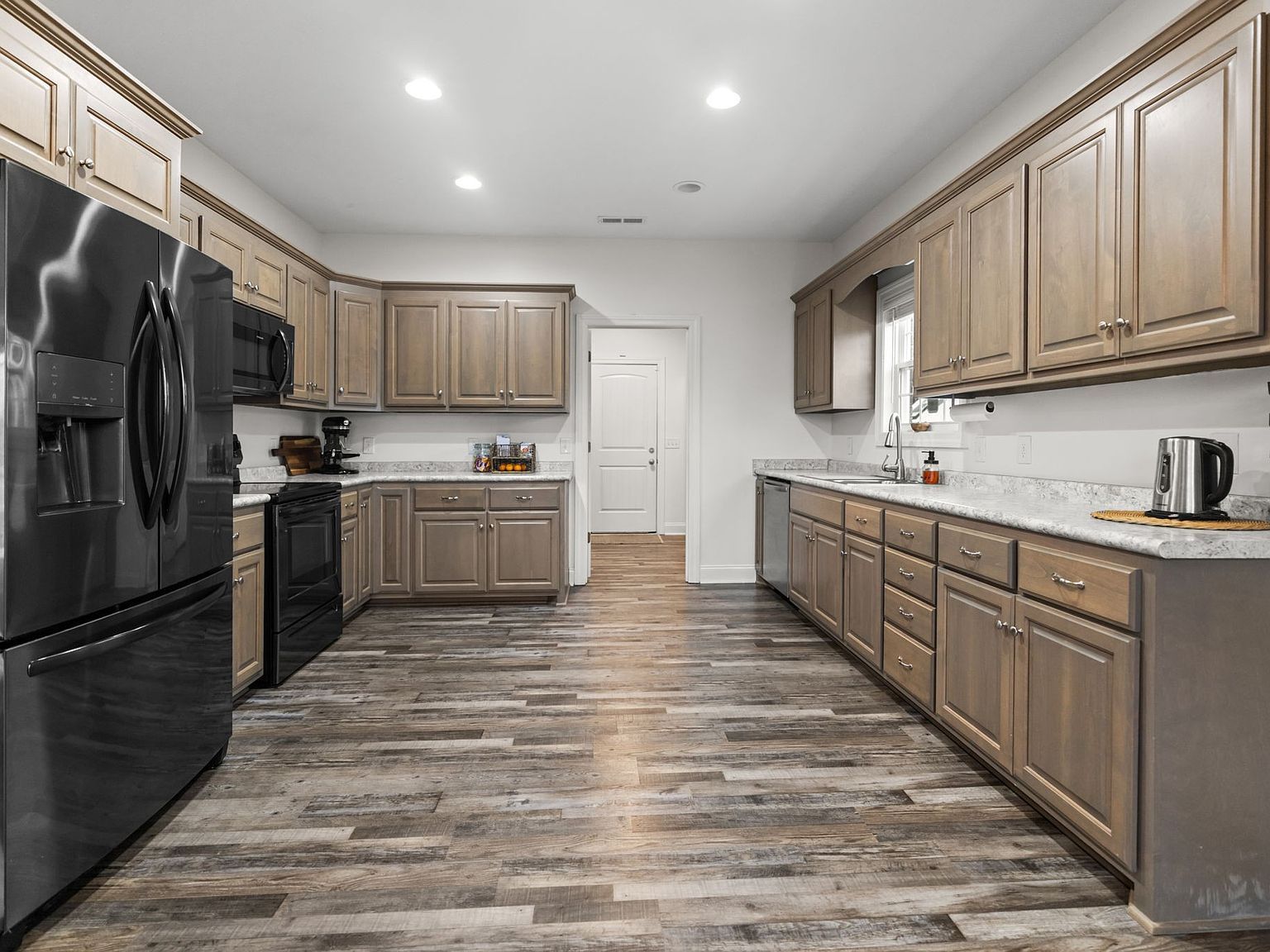 22 Hickory Dr Manchester, TN 37355 | Single Family