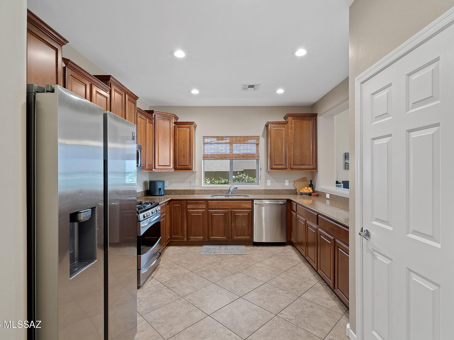 1283 W Vinovo Pass Oro Valley, AZ 85755  | Single Family