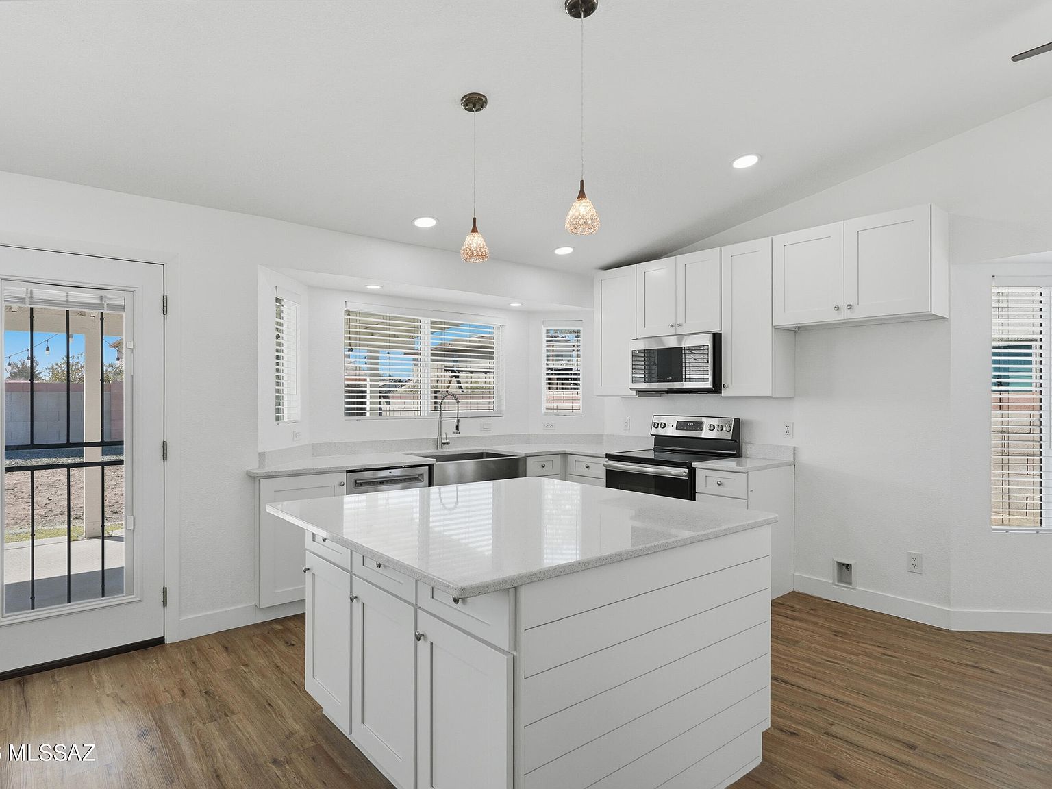 2589 W Edenbrook Pl Tucson, AZ 85741  | Single Family