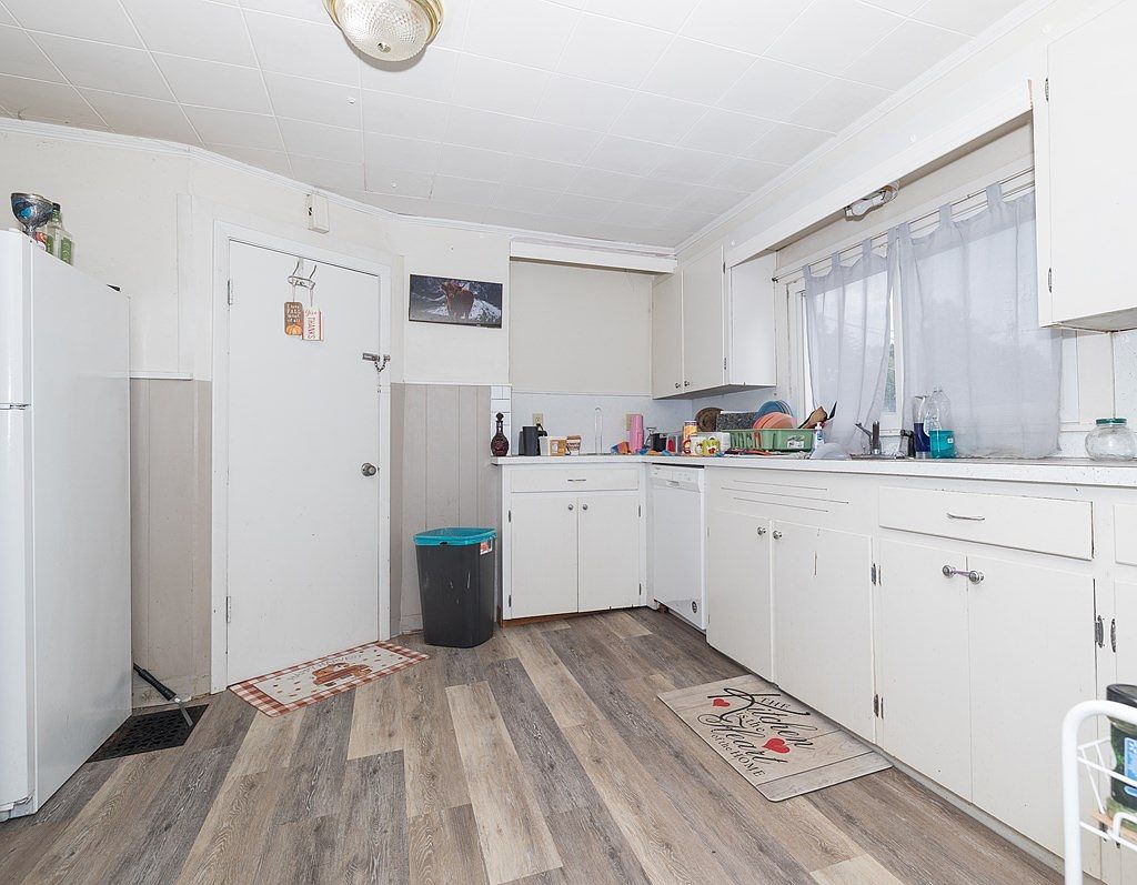 72 Saint James St Mansfield, PA 16933  | Single Family