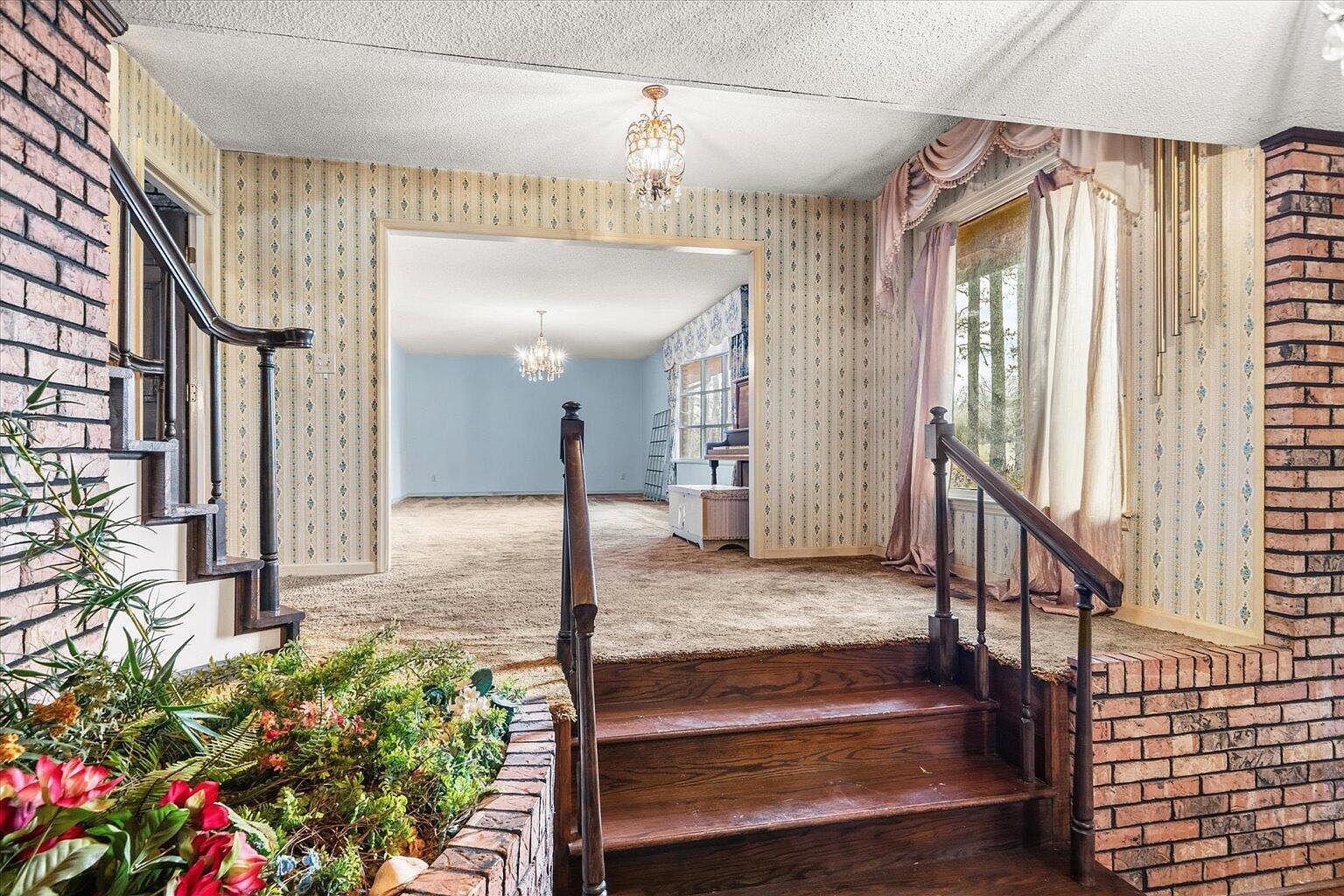 2286 Dawnville Beaverdale Rd NE Dalton, GA 30721 | Single Family