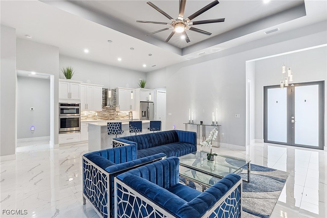 2628 SW 2nd Pl Cape Coral, FL 33914  | Single Family