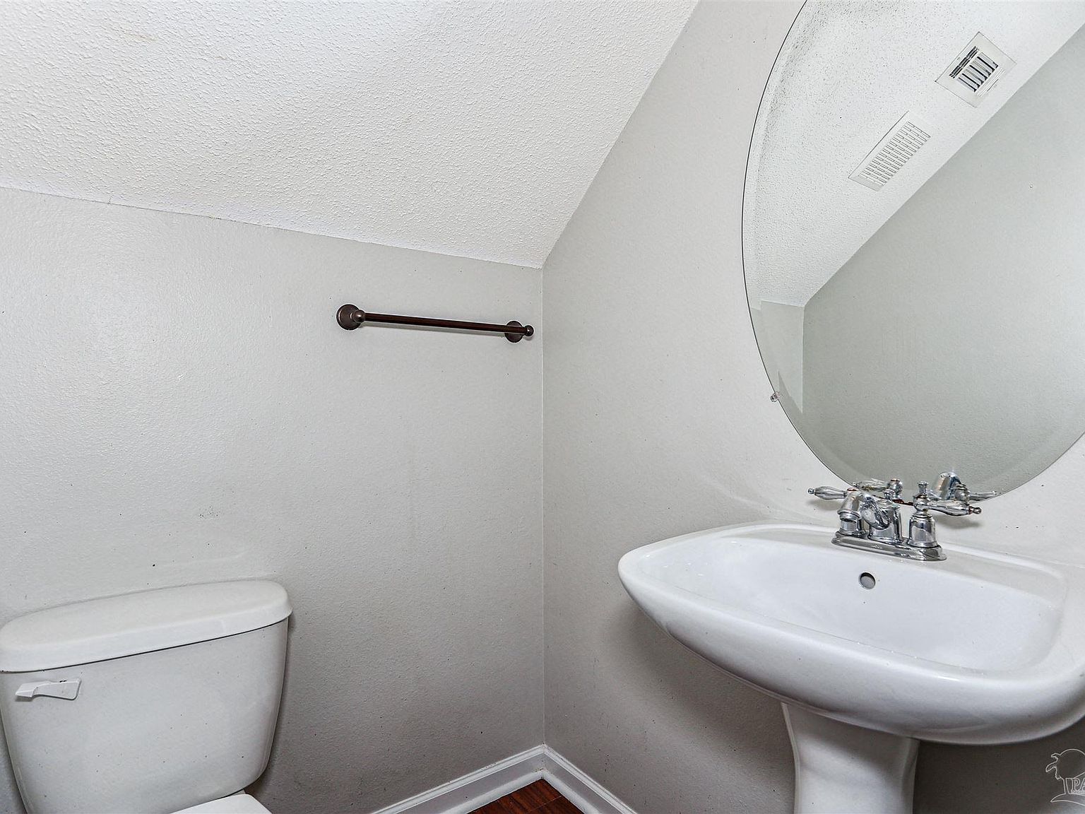 156 Swaying Pine Ct Crestview, FL 32539 | New build