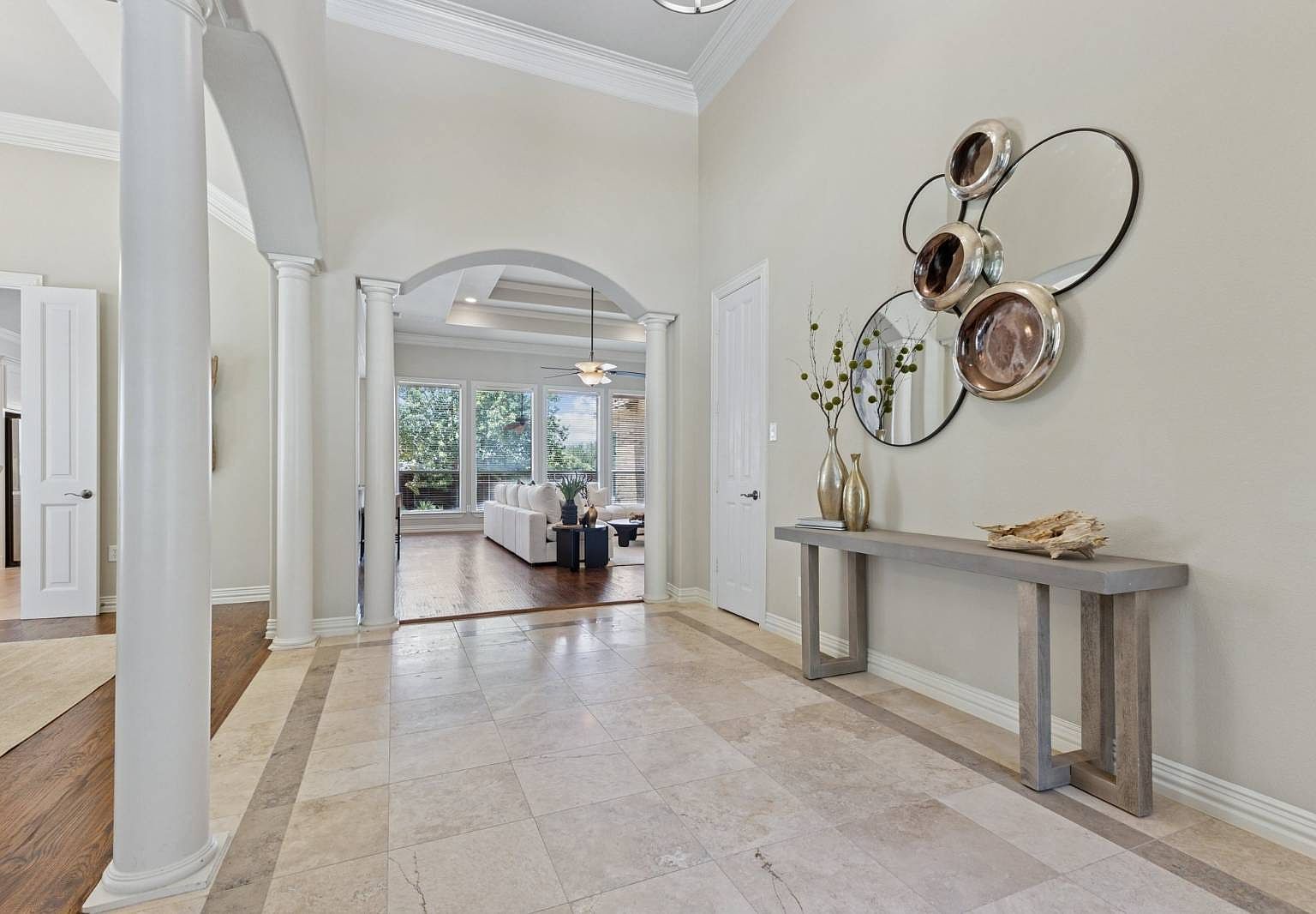 2015 Crockett Cir Irving, TX 75038 | Single Family