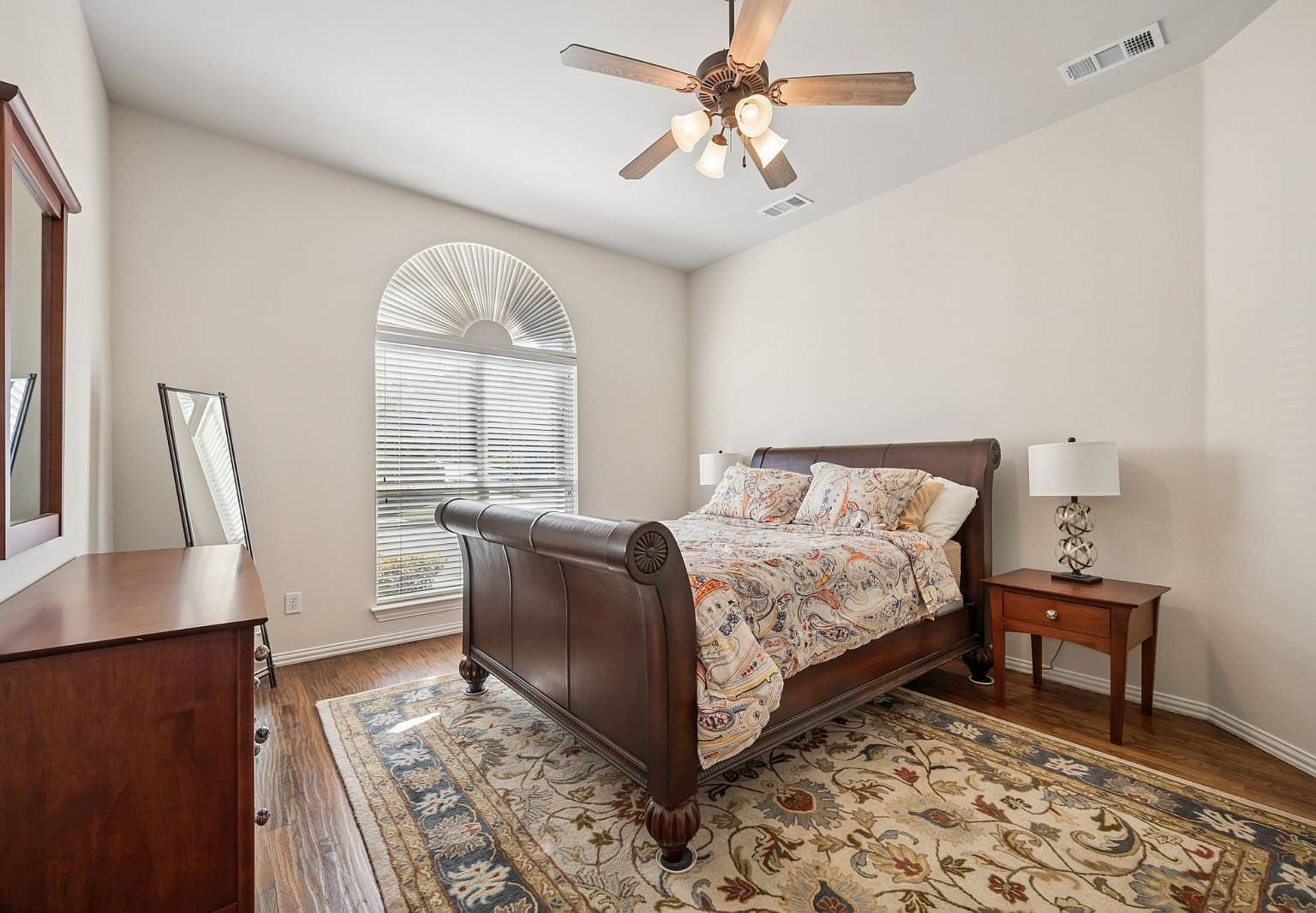 3301 Ricci Ln Irving, TX 75062  | Single Family