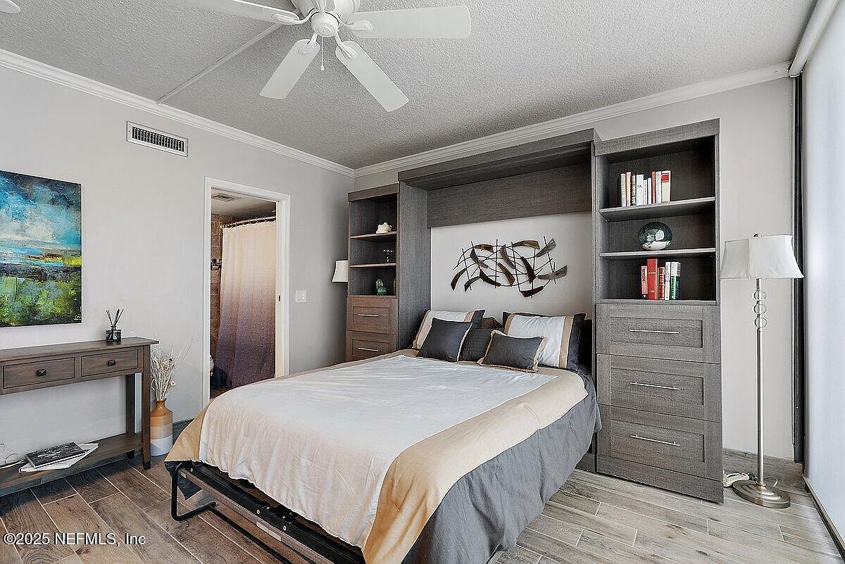 601 S 1st St #4H Jacksonville Beach, FL 32250 | Condominium