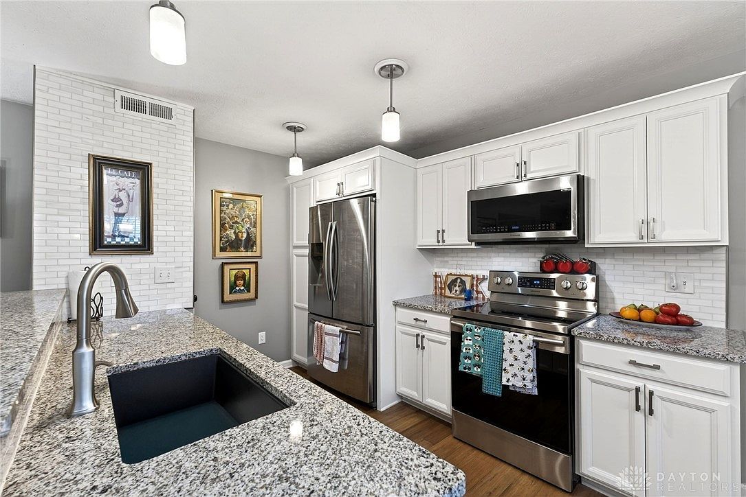 1517 Commons Dr Miamisburg, OH 45342 | Condominium