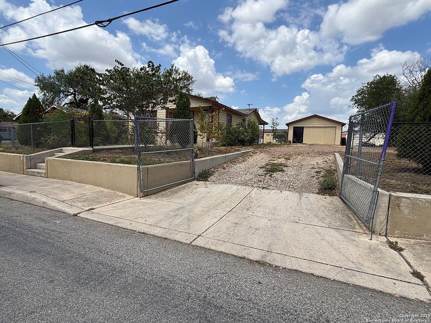 147 Wainwright St San Antonio, TX 78211 | Single Family