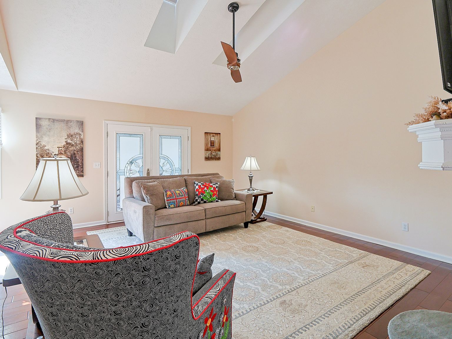 3725 W Two Mile House Rd Columbus, IN 47201  | Condominium