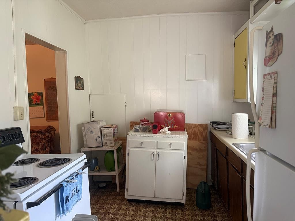 307 B St SE Abingdon, VA 24210 | Single Family