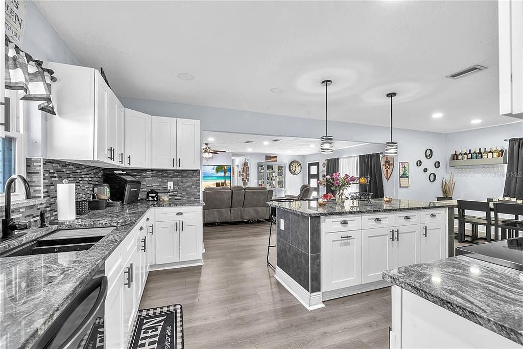 13020 672nd Hwy Riverview, FL 33579  | Single Family