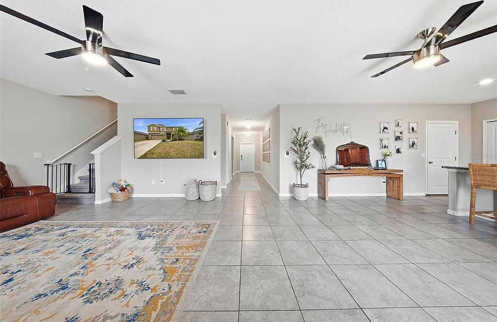 4910 Babbling Brook Ln Wimauma, FL 33598  | Single Family