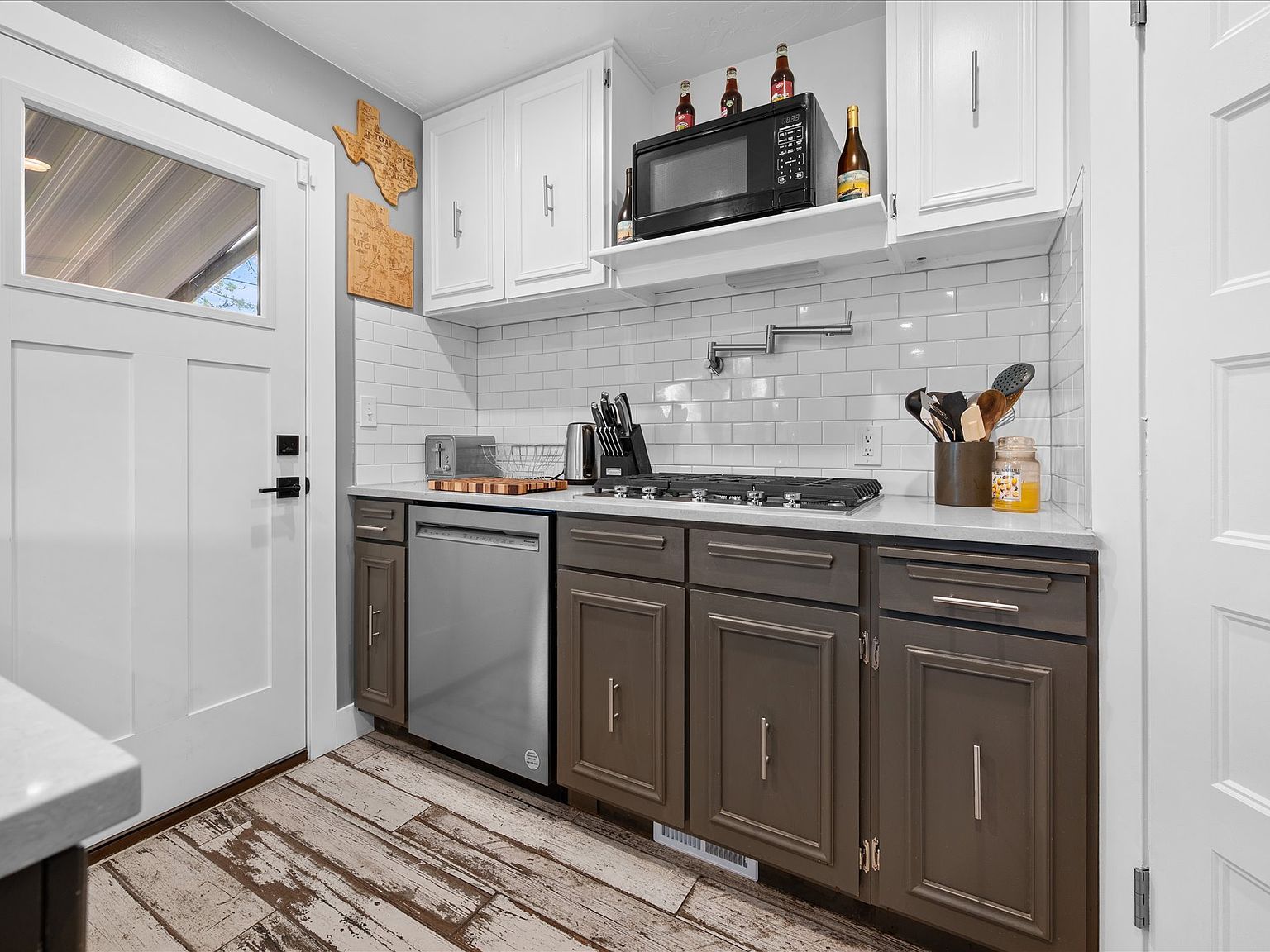 1837 E Brookhill Dr Cottonwood Heights, UT 84121 | Single Family