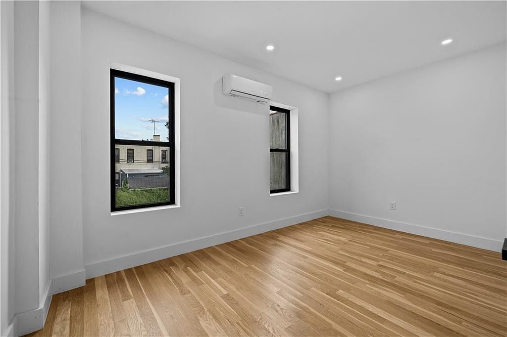 371 Grant Ave Brooklyn, NY 11208 | Single Family