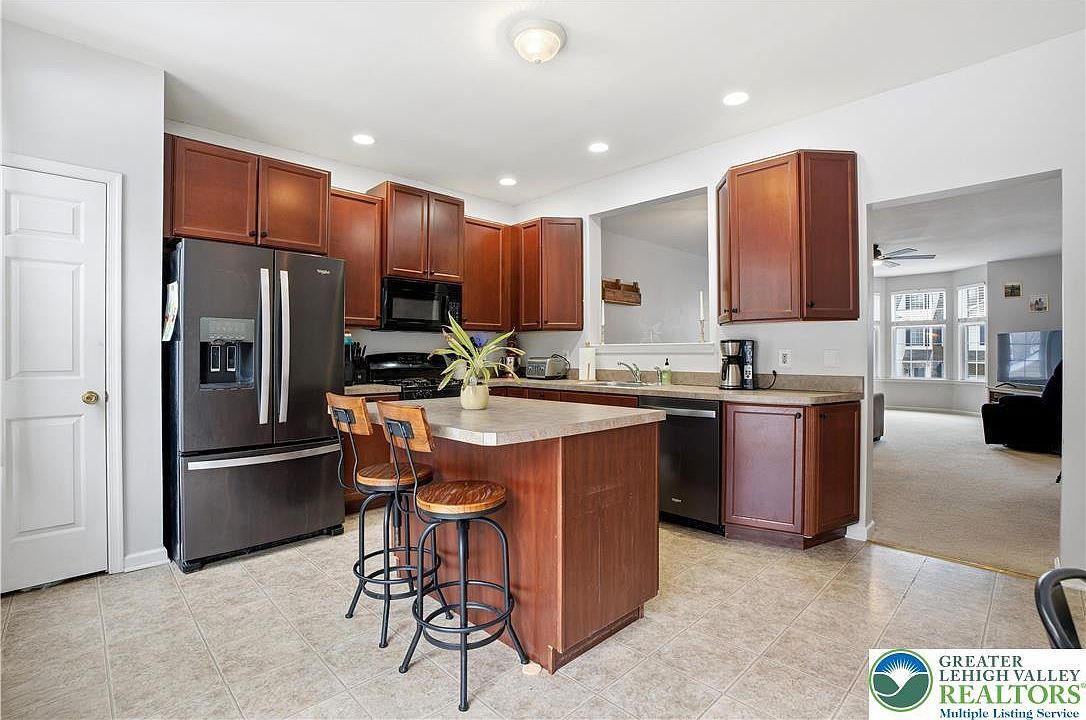 5200 Spring Ridge Dr Macungie, PA 18062  | New build