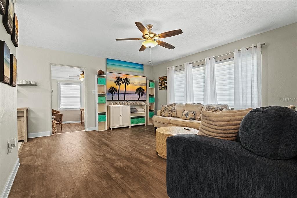 9122 94th St Seminole, FL 33777  | Single Family