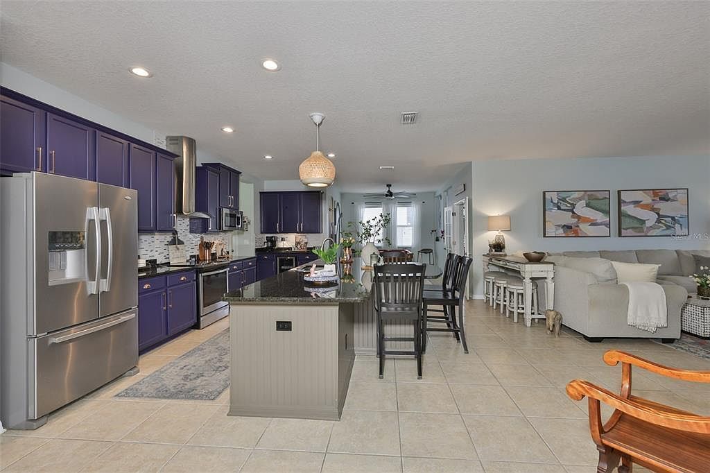 1506 Yale Castle Ct Ruskin, FL 33570  | Single Family