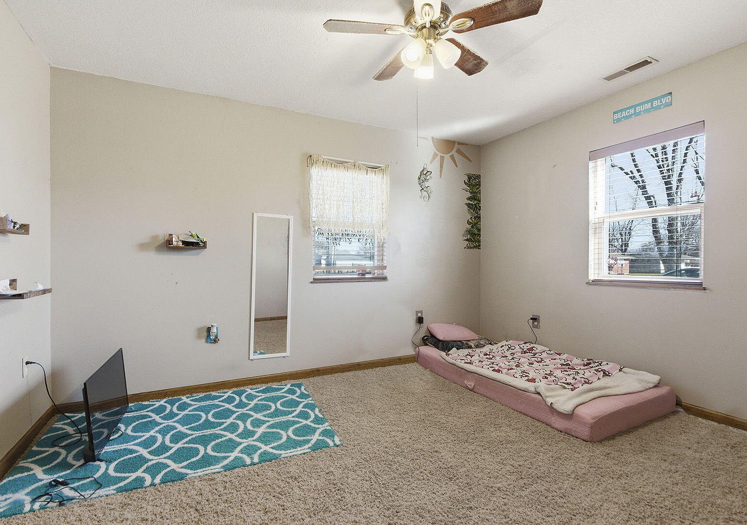 1001 S Monroe St Vandalia, MO 63382 | Single Family