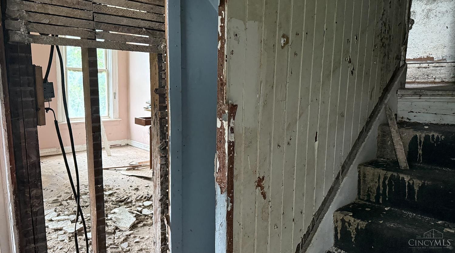 1708 State Ave Cincinnati, OH 45204 | Single Family