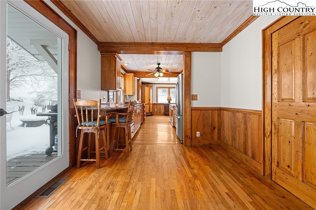 211 Possum Hollow Rd Blowing Rock, NC 28605  | Single Family