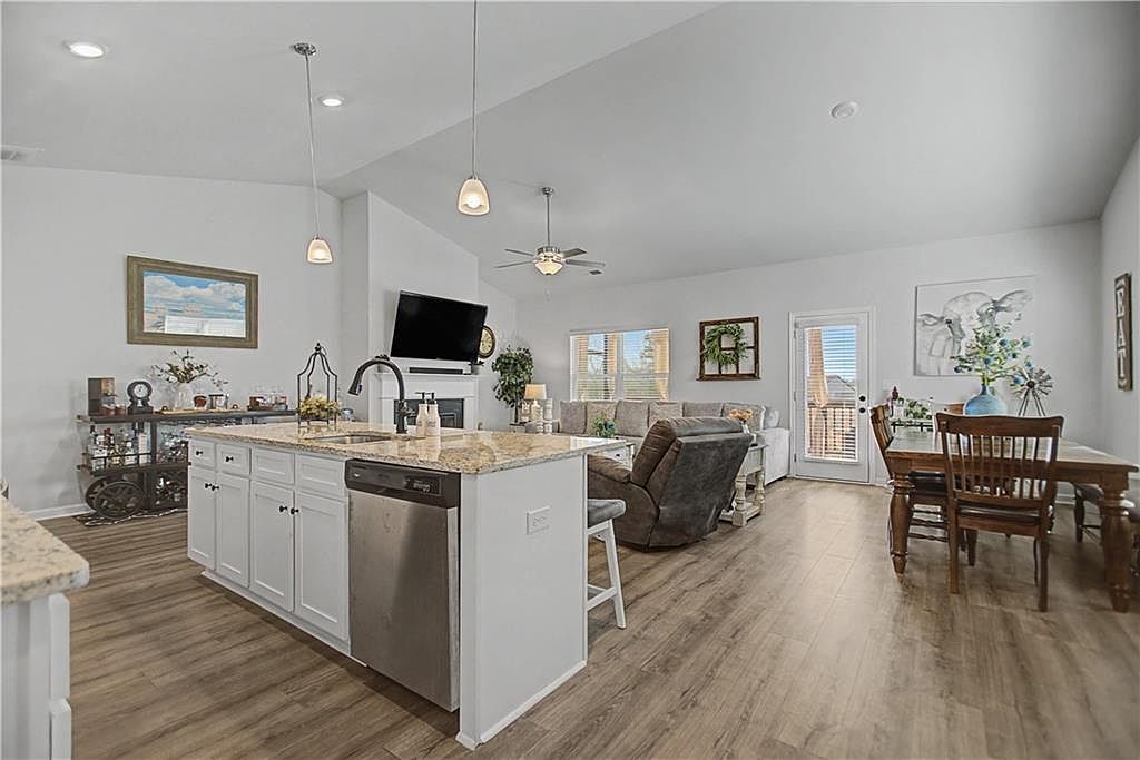 140 Wild Turkey Pass Homer, GA 30547  | Single Family