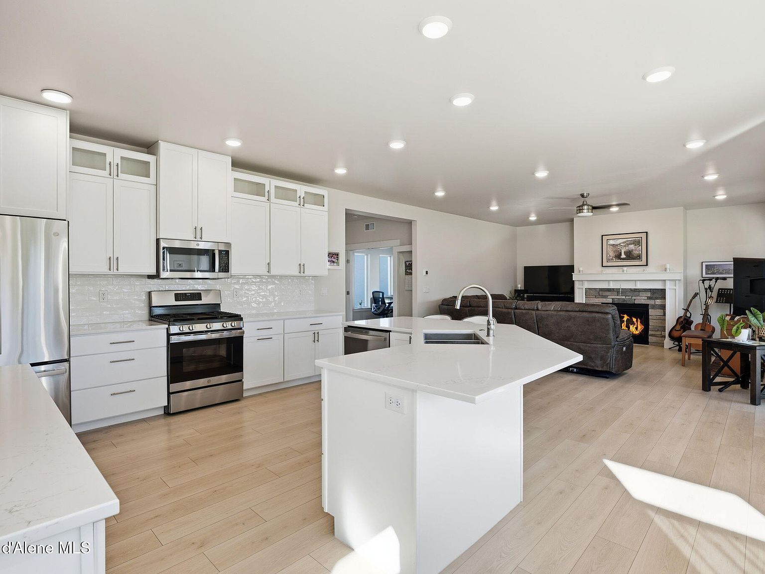 1389 E Ezra Ave Hayden Lake, ID 83835  | Single Family