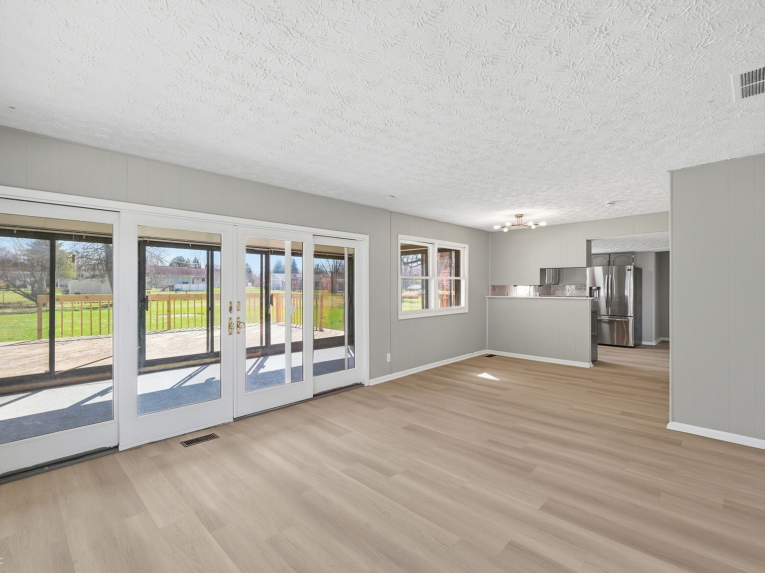 2193 W 100 N Greenfield, IN 46140 | Single Family