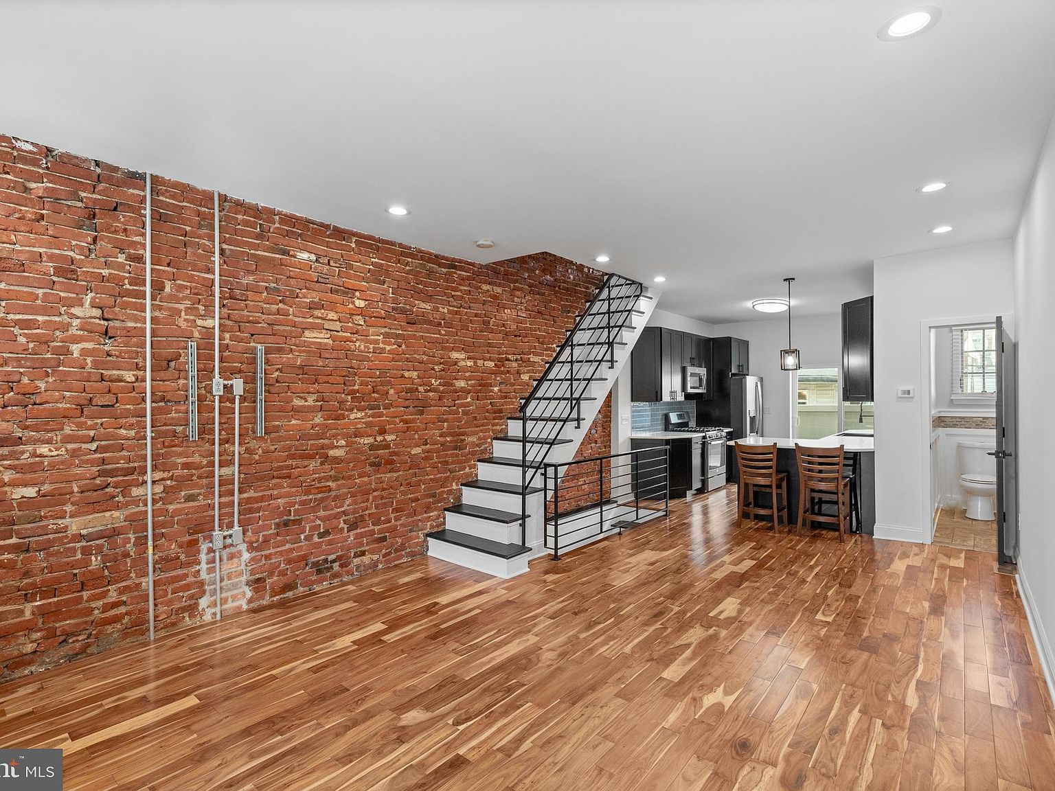 345 Roseberry St Philadelphia, PA 19148 | New build