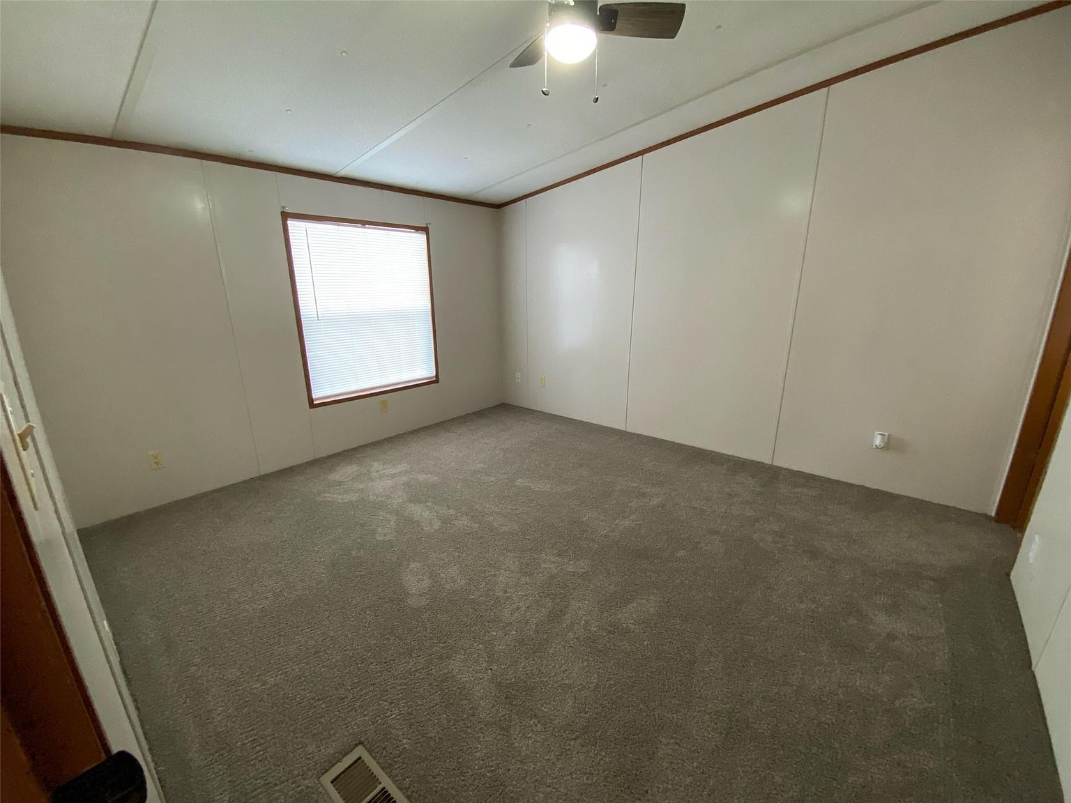 2029 E Us Highway 290 Mc Dade, TX 78650  | New build