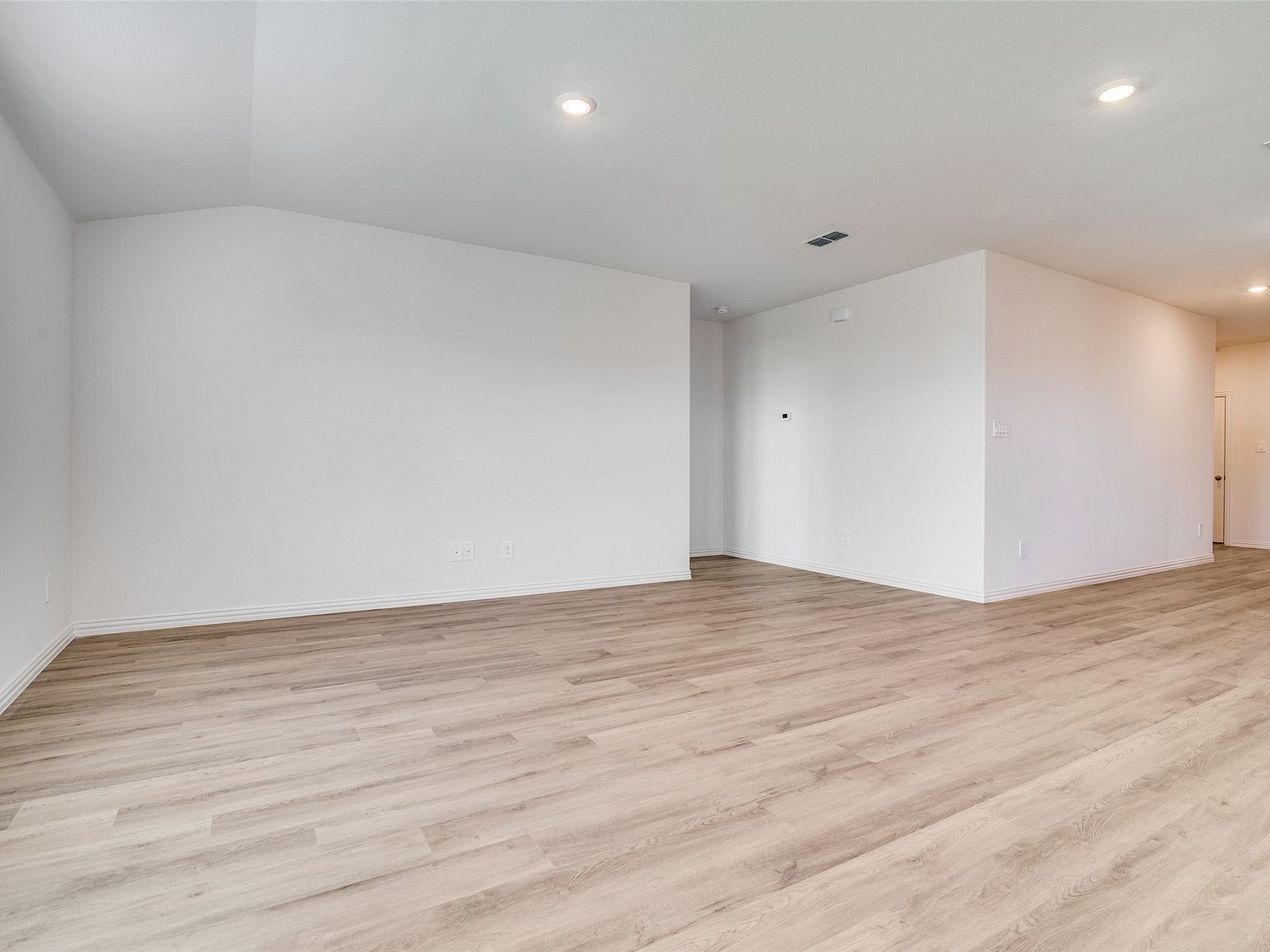 1371 Los Olmos Ln Crandall, TX 75114  | Single Family