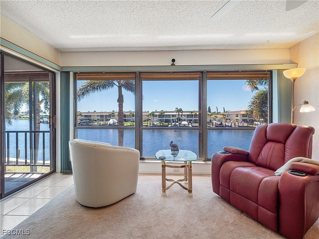 4218 SE 20th Pl APT D5 Cape Coral, FL 33904  | Condominium