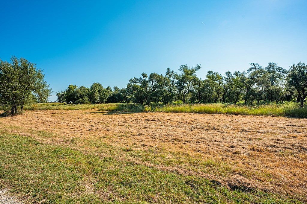 10 Slate Rock Rd Willow City, TX 78675  | Land/Lot
