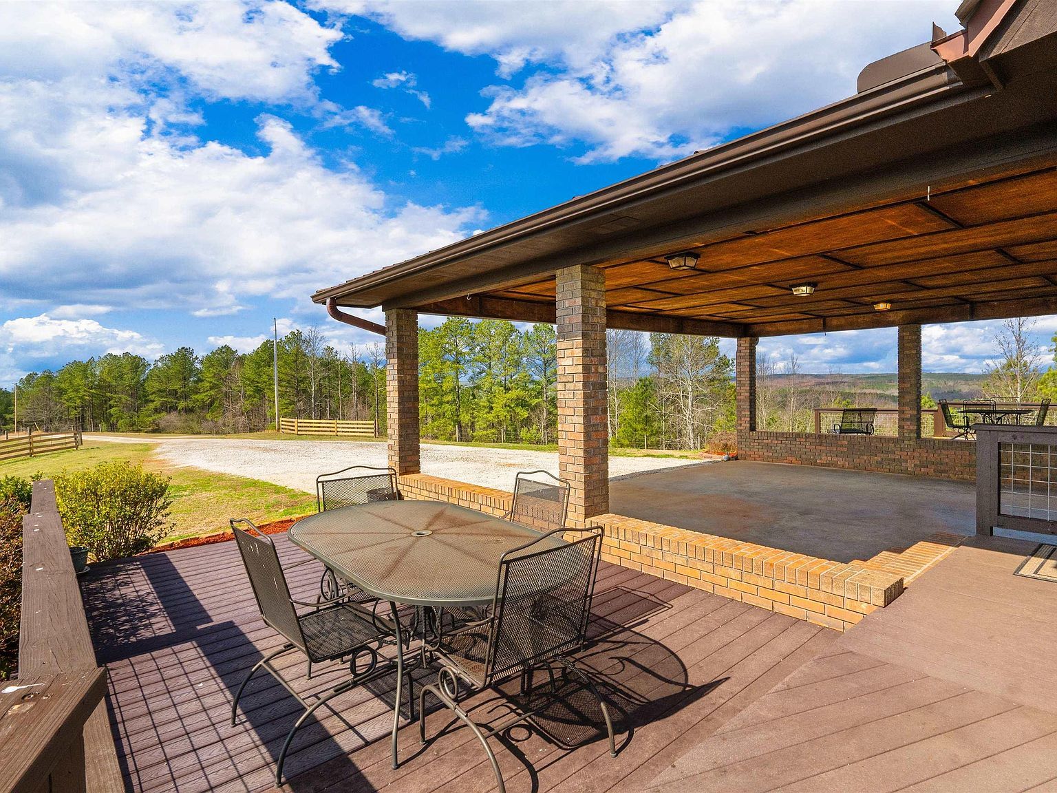 1797 County Road 15 Wadley, AL 36276  | Single Family