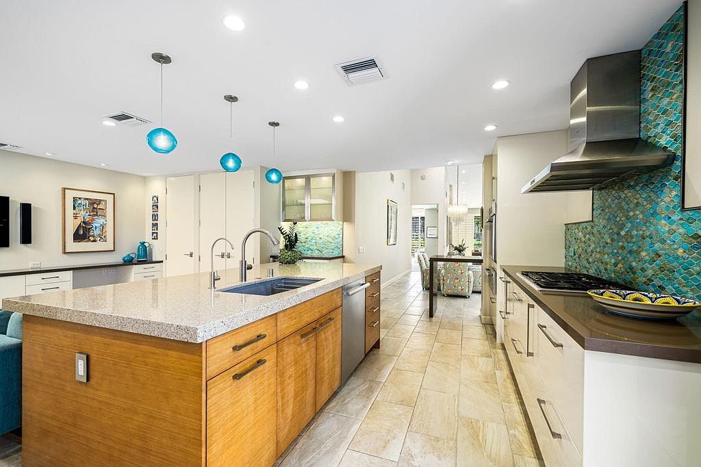 75653 Valle Vista Dr Indian Wells, CA 92210  | Single Family