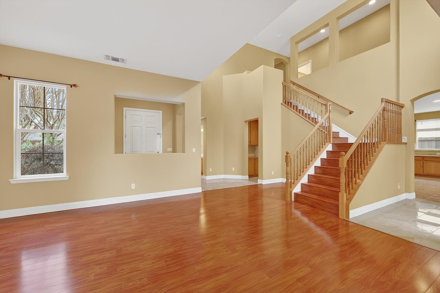 1489 Freswick Dr Folsom, CA 95630  | Single Family