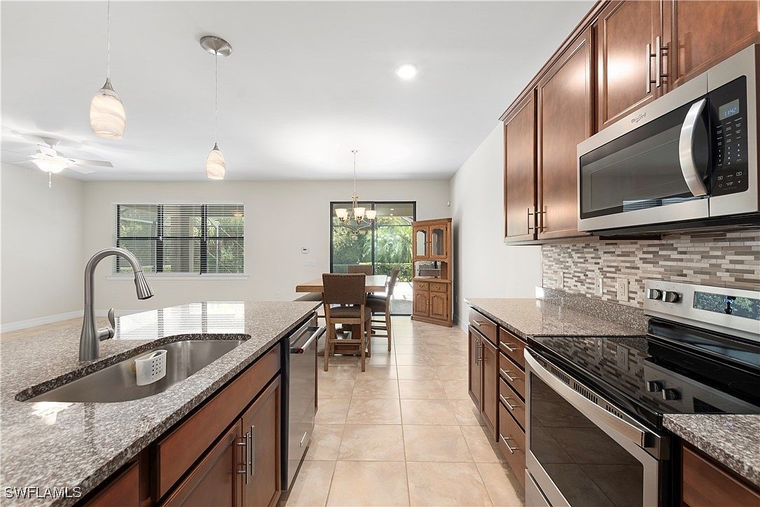 3322 Hampton Blvd Alva, FL 33920 | Single Family