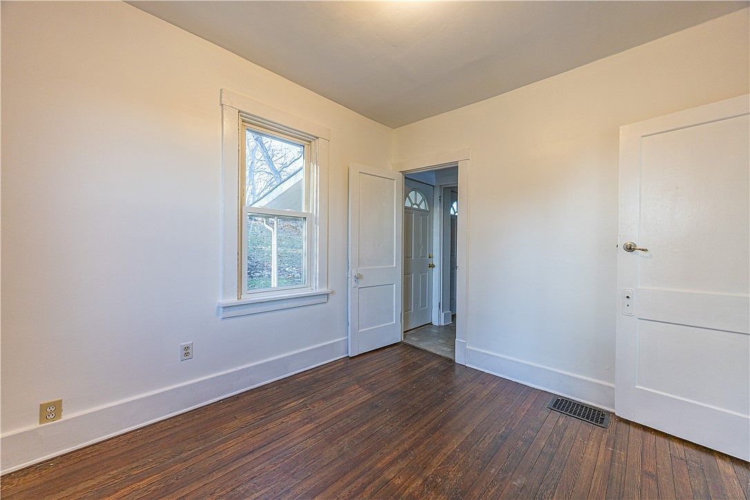 953 7th Street Ext New Kensington, PA 15068  | Single Family